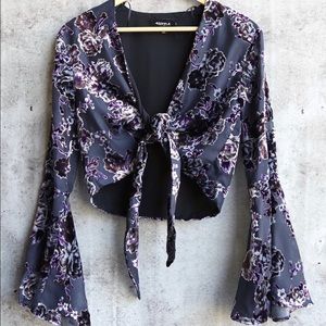 4SI3NNA Tie Crop Top in Burnout Velvet purple